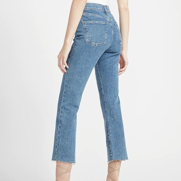 Mid Rise Raw Hem Cropped Flare Jeans Express - Picture 3 of 6